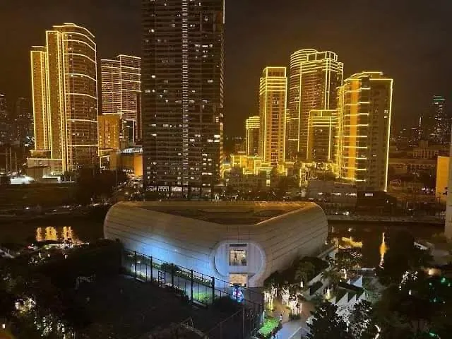 Nob Hotel Suites