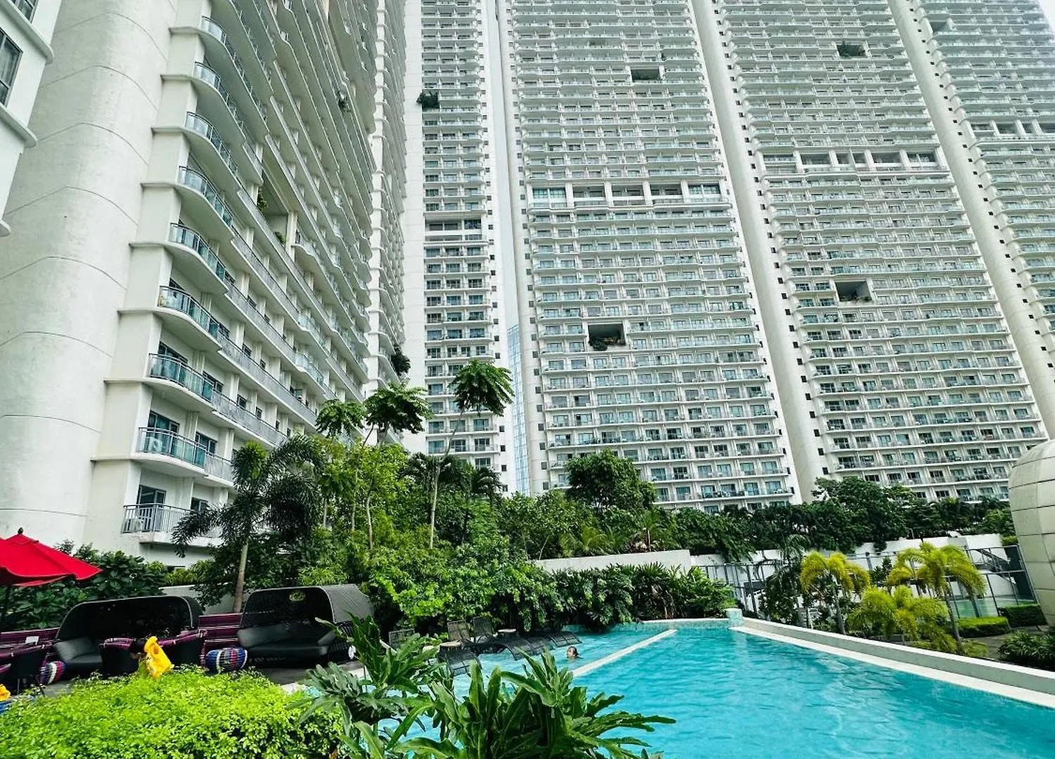 Nob Hotel Suites