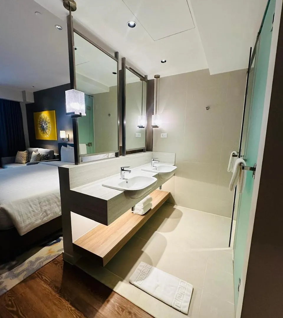 Nob Hotel Suites
